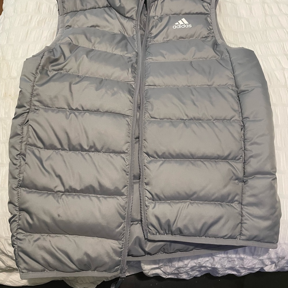 Adidas Men's Gray Puffer Jacket Vest, Size Small, Worn Once